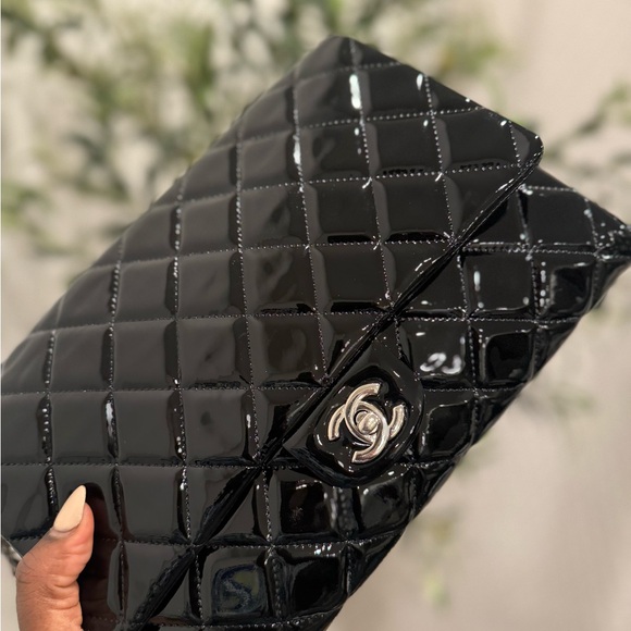 Chanel Patent Quilted Clutch with Chain in Black - Picture 4 of 15